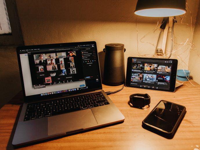 Tecnologia e festas virtuais